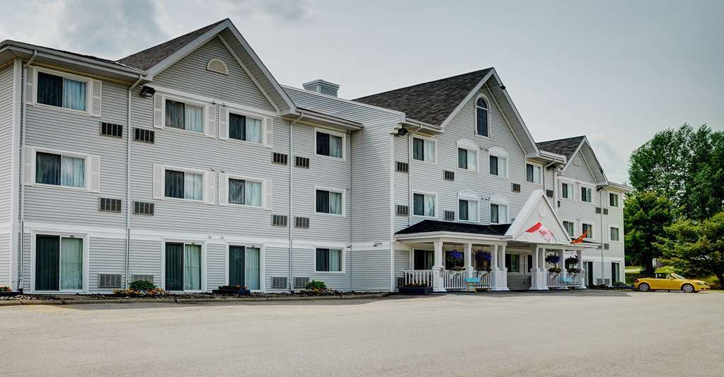 Готель Ramada By Wyndham Miramichi New Brunswick Екстер'єр фото